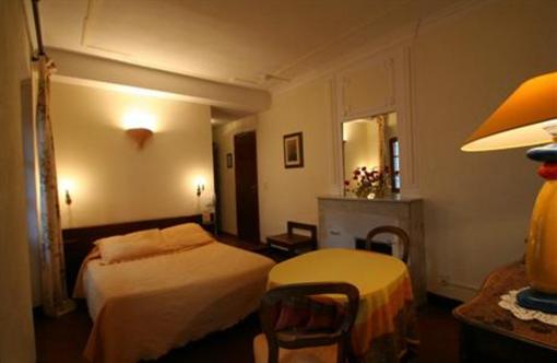 фото отеля Hostellerie Le Beffroi