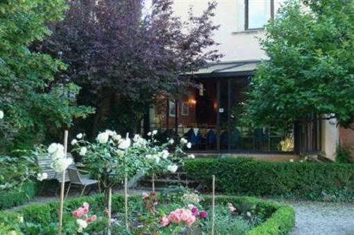 фото отеля Hostellerie Le Beffroi