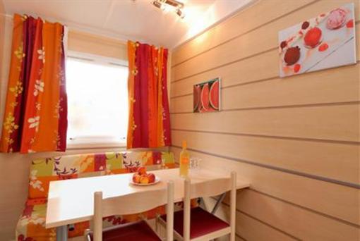 фото отеля Camping Domaine de la Yole