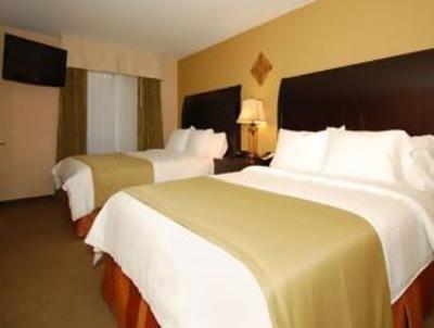 фото отеля Castle Inn and Suites