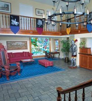 фото отеля Castle Inn and Suites