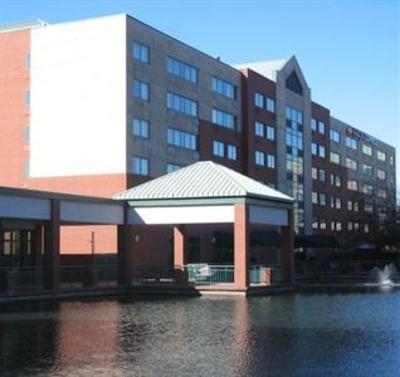 фото отеля Holiday Inn Express Saint Louis Airport Riverport Maryland Heights