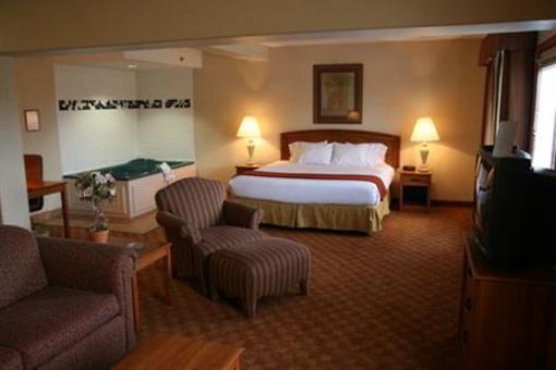 фото отеля Holiday Inn Express Hotel & Suites Brownsville (Texas)