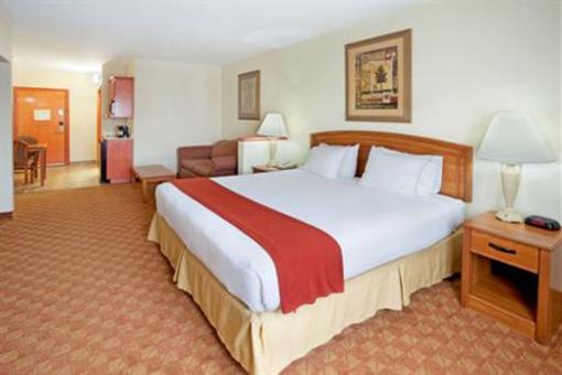 фото отеля Holiday Inn Express Hotel & Suites Brownsville (Texas)