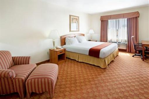фото отеля Holiday Inn Express Hotel & Suites Brownsville (Texas)