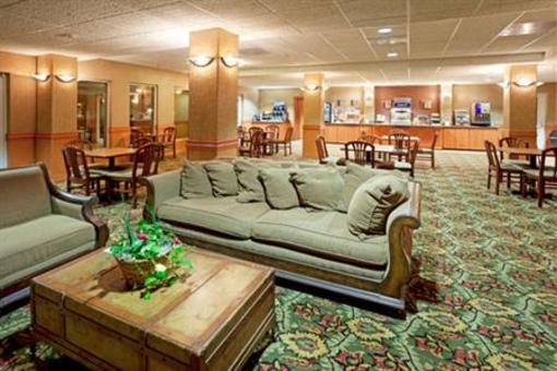 фото отеля Holiday Inn Express Hotel & Suites Brownsville (Texas)