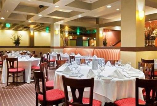 фото отеля DoubleTree by Hilton & Miami Airport Convention Center