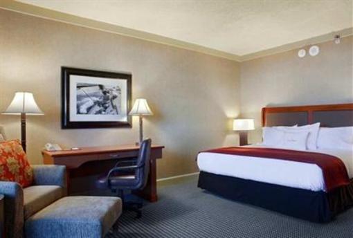 фото отеля DoubleTree by Hilton & Miami Airport Convention Center