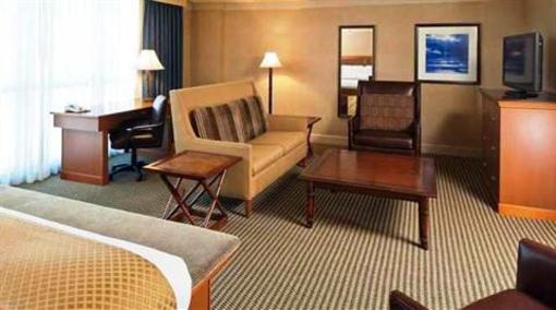 фото отеля DoubleTree by Hilton & Miami Airport Convention Center