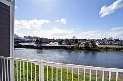 фото отеля Rivertide Suites