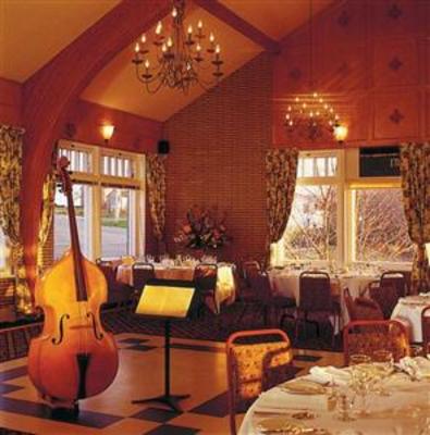 фото отеля Auberge Du Faubourg