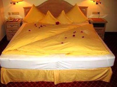 фото отеля Romantik Hotel Schwarzer Adler