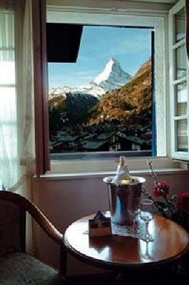 фото отеля Christiania Hotel Zermatt