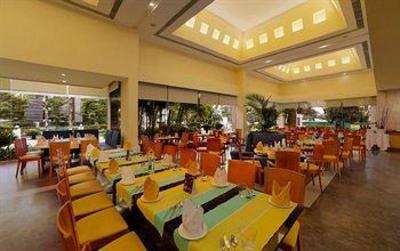 фото отеля Radha Hometel Hotel Bangalore