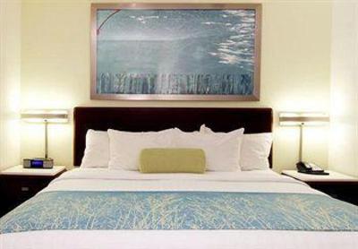 фото отеля SpringHill Suites Grand Rapids North