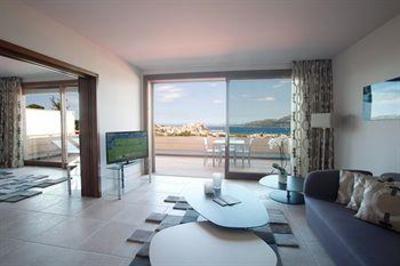 фото отеля Hotel La Villa Calvi