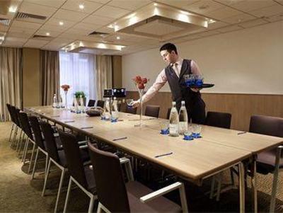 фото отеля Novotel Sheffield Centre