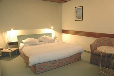 фото отеля Hotel Club La Chaux-de-Fonds