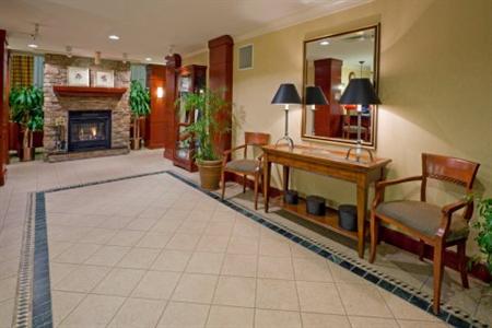 фото отеля Staybridge Suites Eatontown