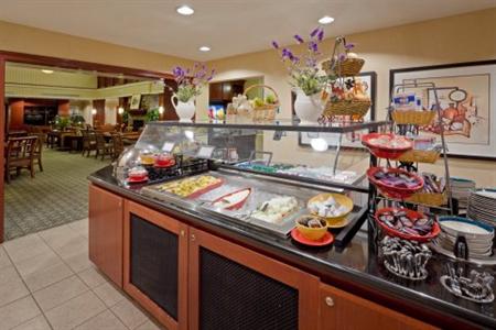 фото отеля Staybridge Suites Eatontown