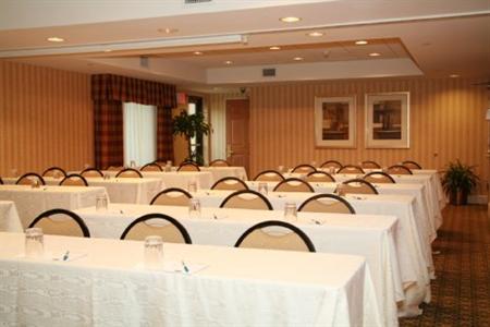фото отеля Staybridge Suites Eatontown