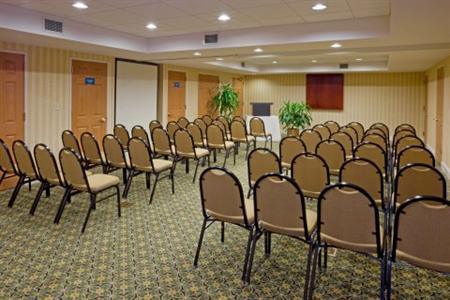 фото отеля Staybridge Suites Eatontown