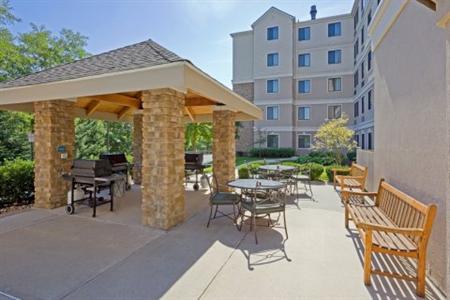 фото отеля Staybridge Suites Eatontown