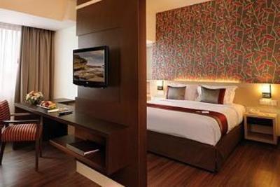 фото отеля Solo Paragon Hotel & Residences