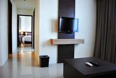 фото отеля Solo Paragon Hotel & Residences