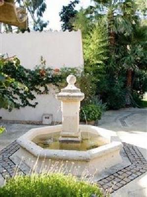 фото отеля Hotel Saint Amour La Tartane