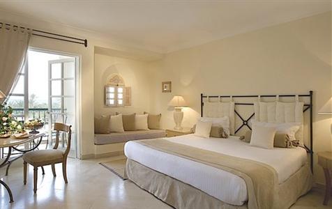 фото отеля The Residence Tunis
