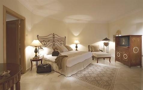 фото отеля The Residence Tunis