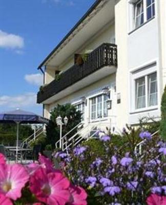 фото отеля Landgasthof-Pension "Am Sonnenhang"