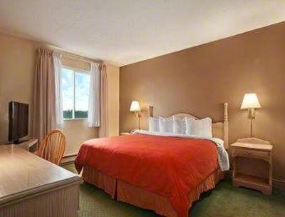 фото отеля Travelodge Suites Saint John