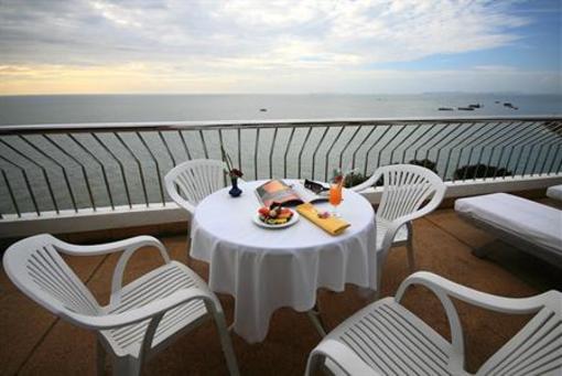 фото отеля Royal Cliff Beach Hotel