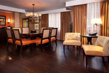 фото отеля Embassy Suites Hotel Chicago Downtown