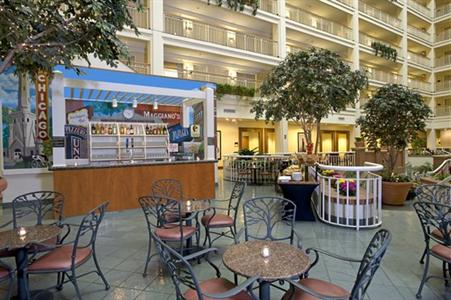 фото отеля Embassy Suites Hotel Chicago Downtown