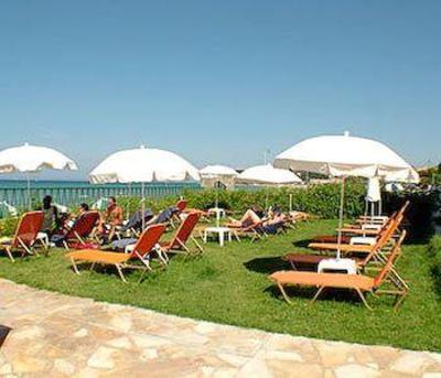 фото отеля Andreolas Luxury Suites