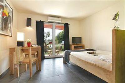 фото отеля Le Milos Hotel
