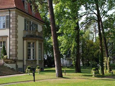 фото отеля Schlosshotel Im Grunewald