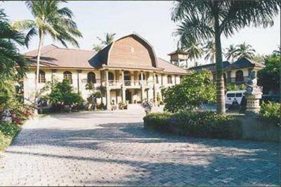 фото отеля Puri Saron Senggigi Beach Hotel