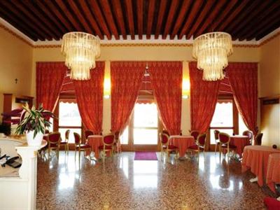 фото отеля Albergo Antica Corte Marchesini