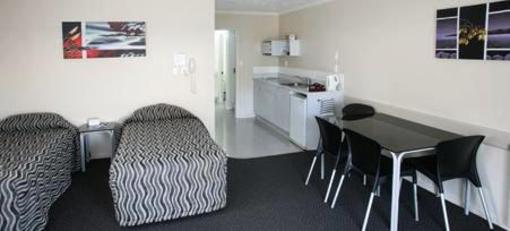 фото отеля BEST WESTERN Capri Court Motor Inn