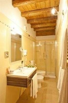 фото отеля Hotel La Tortiola Vigarano Mainarda