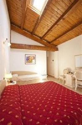 фото отеля Hotel La Tortiola Vigarano Mainarda