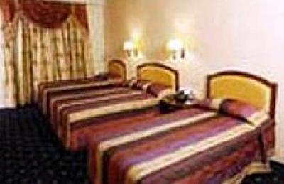фото отеля Sarrosa International Hotel and Residential Suites
