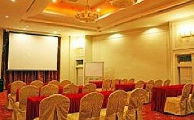 фото отеля Sarrosa International Hotel and Residential Suites