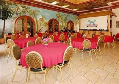 фото отеля Clarion Hotel at the Palace