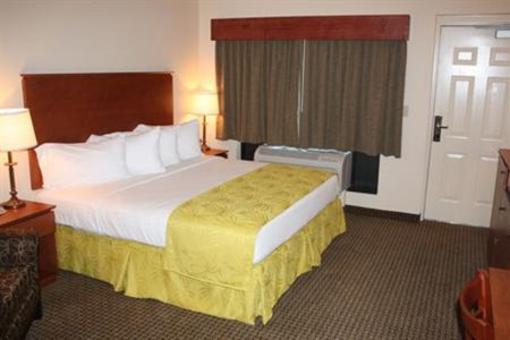 фото отеля Floridian Airport Inn