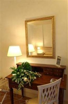 фото отеля Hotel Borgo Il Poeta Santa Maria a Monte